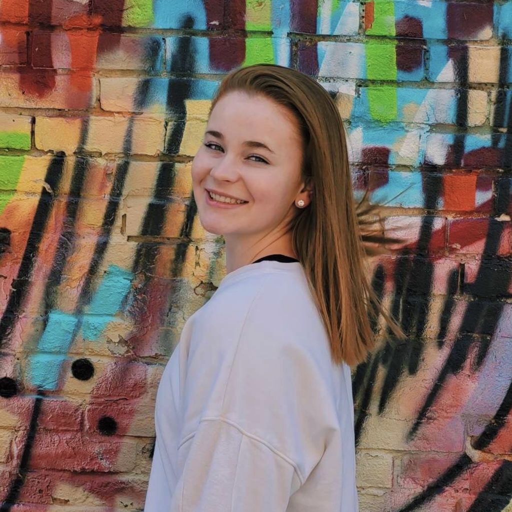 Headshot of instructor, MaryClare Greer